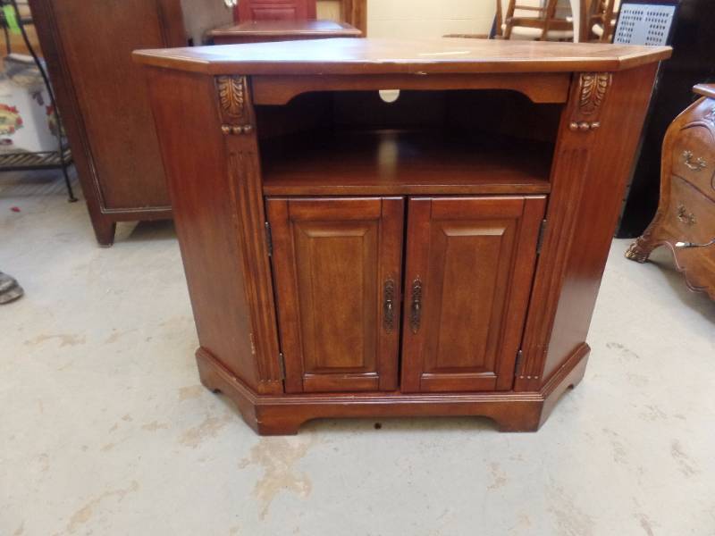 Corner Cabinet