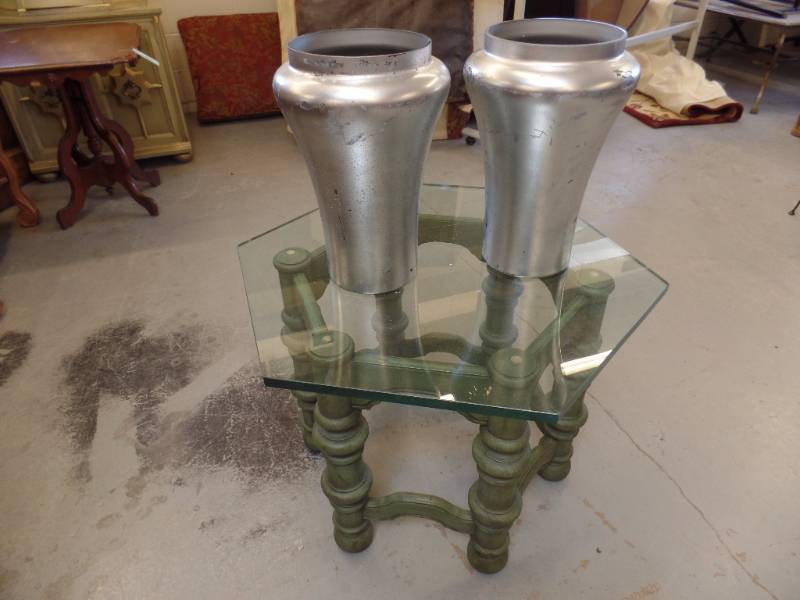 Accent Table