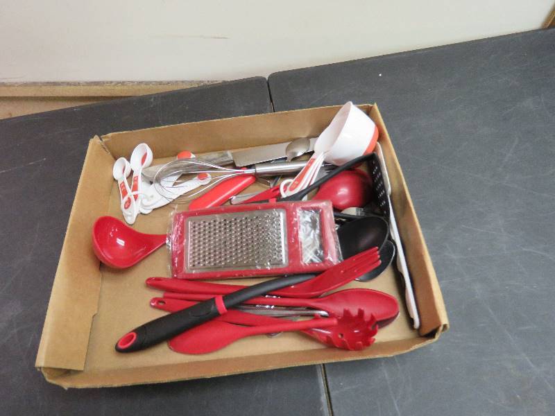 Kitchen lot