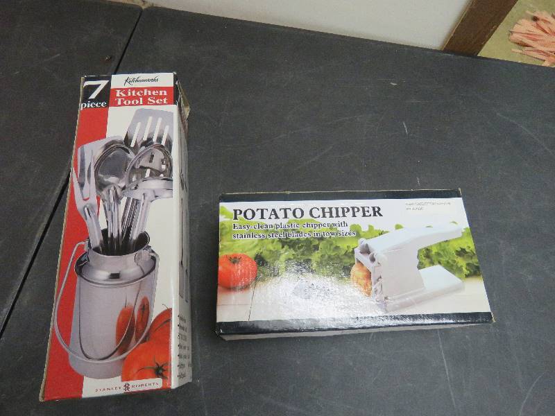 Kitchen lot