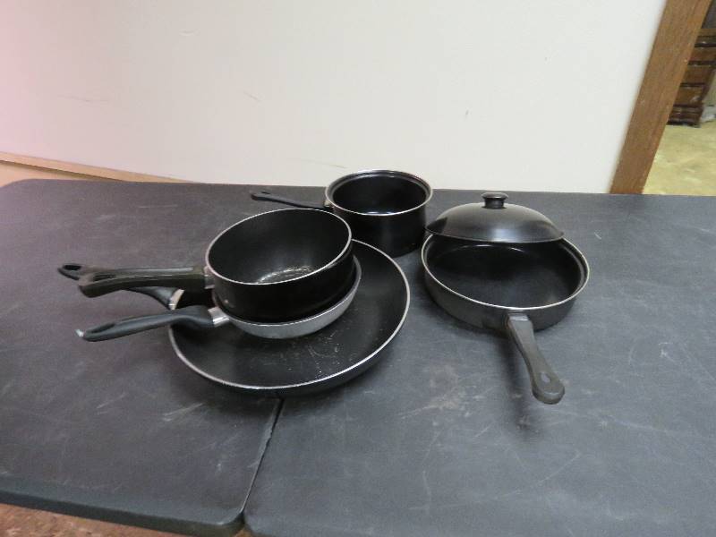 Kitchen lot