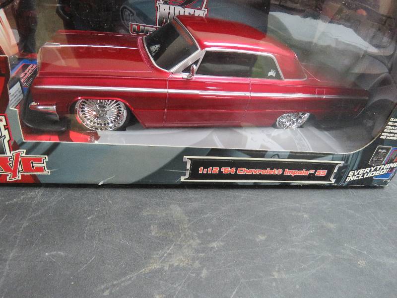 Collectible Maisto