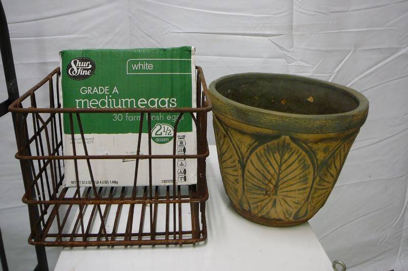Flower Pot & Egg Crate
