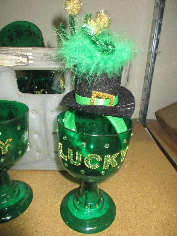 St patties day cups and head bands