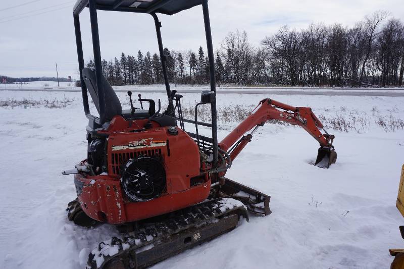 2005 Ditch Witch Model MX15 Tracked Mini Excavator West Metro Heavy Equipment,Snow Plows