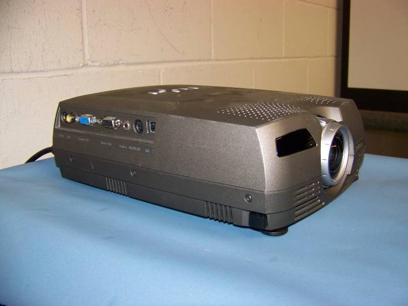 lot 15 image: InFocus, LP280, LCD Projector