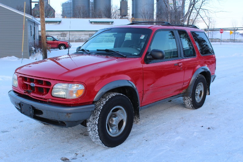 1998 Ford Explorer Sport 4x4 116 7 Miles Mnautoauctions Com 260 No Reserve Sale K Bid