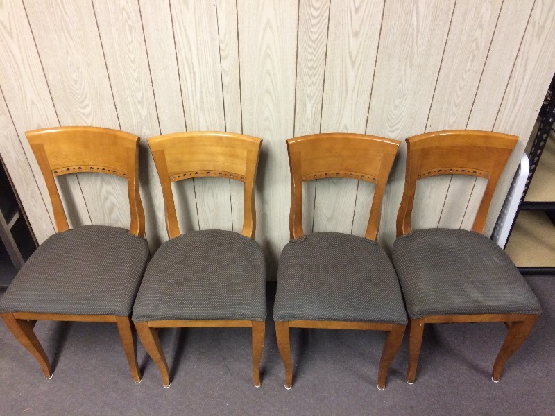 lot 37 image: 4 WOODEN CHAIRS UPHOLSTERED SEATS