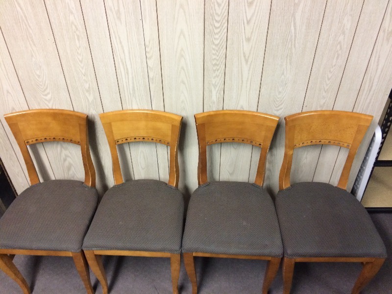 lot 39 image: 4 WOODEN CHAIRS UPHOLSTERED SEATS