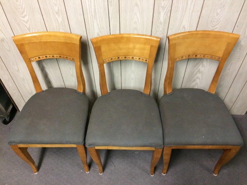 lot 40 image: 3 WOODEN CHAIRS UPHOLSTERED SEATS