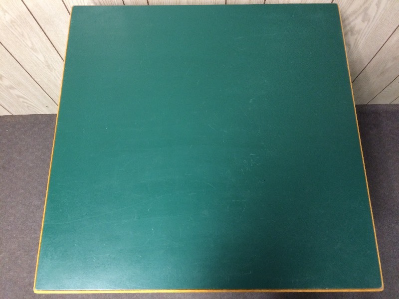 lot 42 image: CAF KITCHEN TABLE GREEN LAMINATE TOP