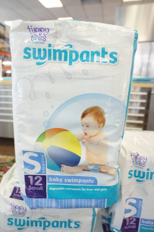 lot 15 image: Lot of 4 - New Tippy Toes Disposable Baby Swimpants Small (16-26lbs) 12 in Each Pack for Girls and Boys