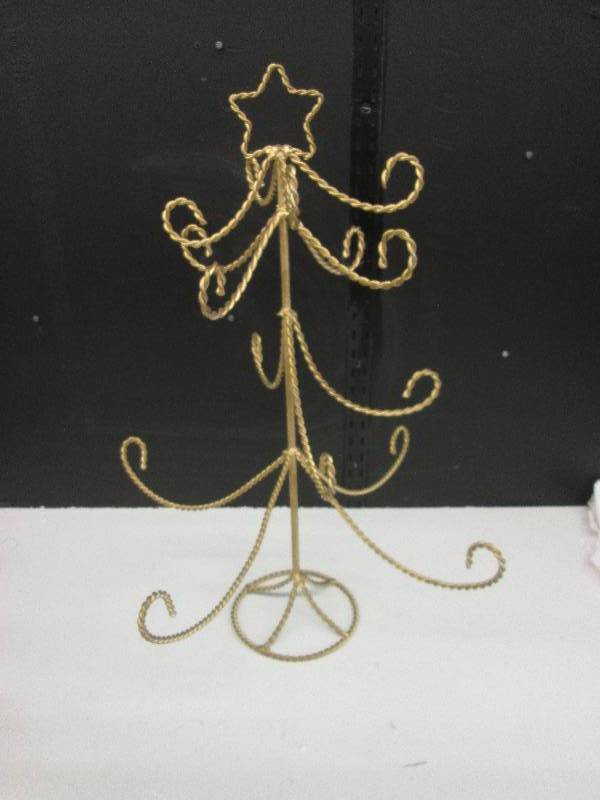 lot 39 image: Ornament Display...