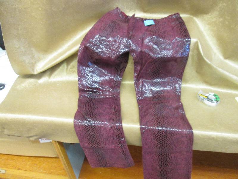 lot 44 image: Cinch Waist Faux Snakeskin Leather ...
