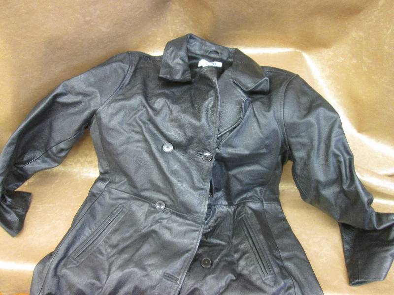 lot 53 image: Large Buttonup Black Leather Jacket...