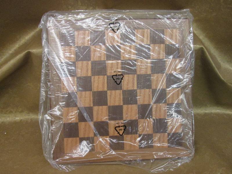 lot 68 image: Wood ChessChecker Board...