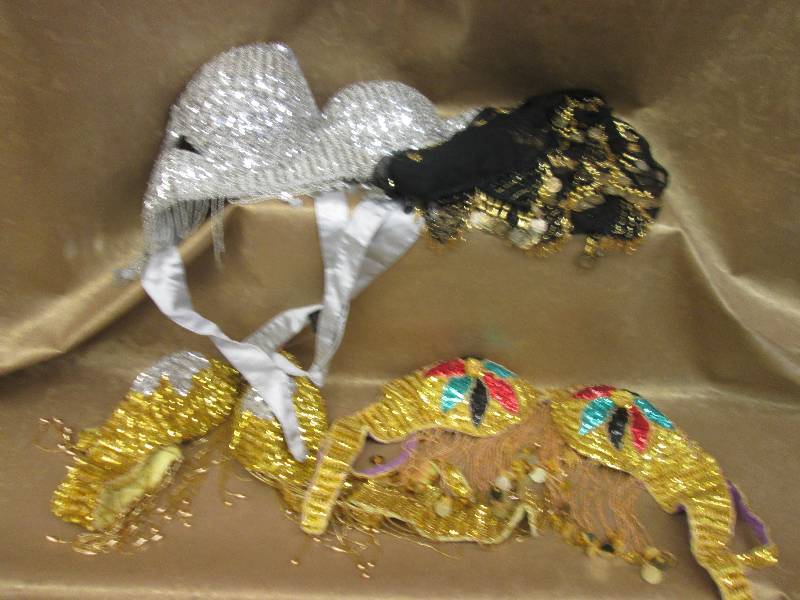 lot 72 image: Lot of 4 Belly Dancing Items...
