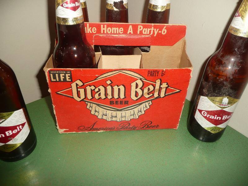 Vintage & Rare Grain Belt Beer Container w Vintage Bottles - See Pictures