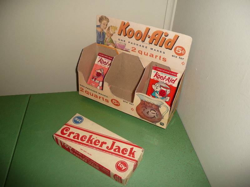 Vintage Cool Aid Display With Cool Aid Packs & Cracker Jack Display  - See Pictures.