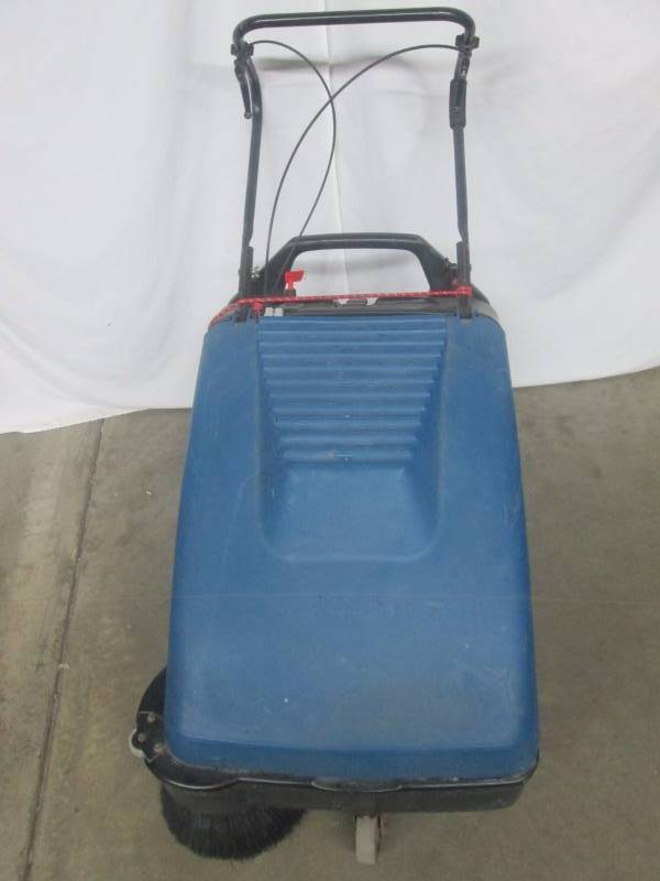 lot 6 image: Powr-Flite PS600 30 Battery Powered Sweeper Vac