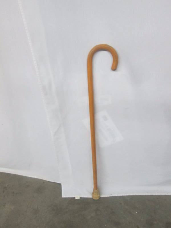 lot 95 image: Wood Cane