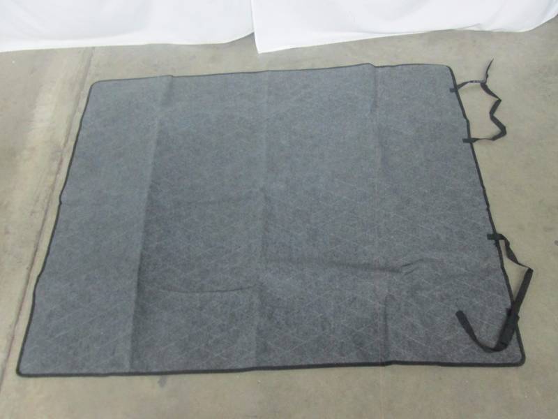 lot 97 image: Alcove Waterproof Pet Car Seat Cover