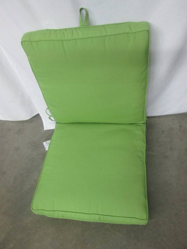 lot 98 image: Sunbrella Club Chair Cushion