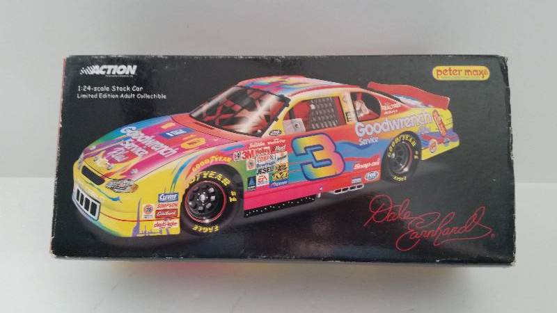 lot 43 image: Action Collectables 124th Scale Limited Edition Peter Max GM Goodwrench Service Dale Earnhardt #3