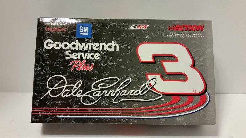 lot 16 image: 2001 Action Racing Collectables 164th Scale #3 GM Goodwrench Dale Earnhardt Transporter New in Original Box