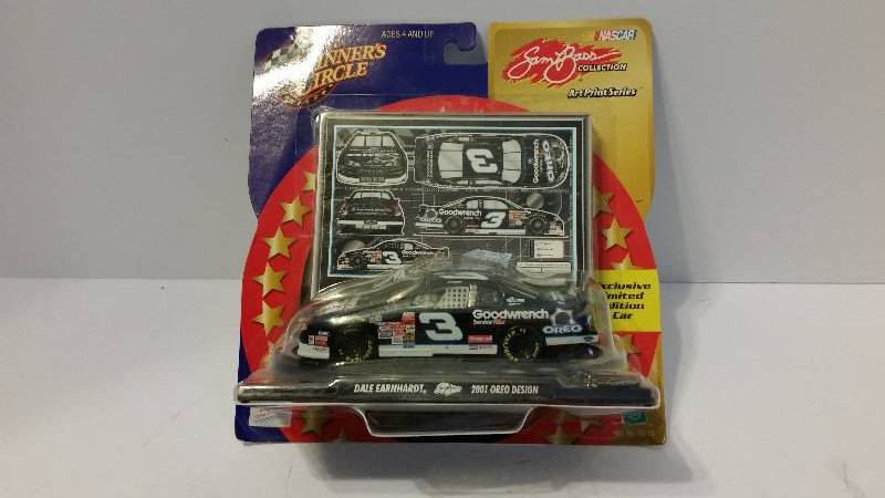 lot 107 image: Winners Circle 143rd Scale Sam Bass ArtPrint Series #3 Dale Earnhardt 2001 Chevrolet Oreo Monte Carlo