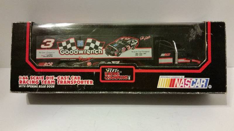 lot 130 image: Racing Champions NASCAR 164th Scale Dale Earnhardt #3 Transporter