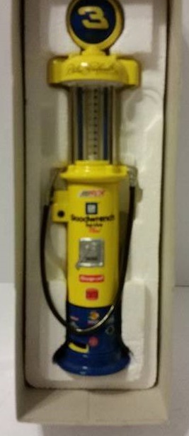 lot 150 image: Action Collectables 116th Scale Wrangler Jeans #3 Dale Earnhardt Gas Pump 1 of 4008