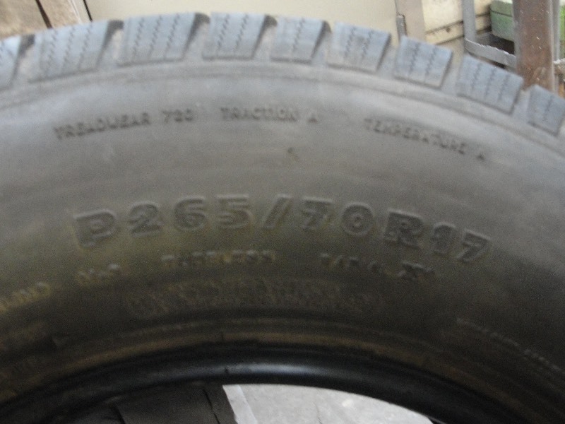 Set of two michelin tires