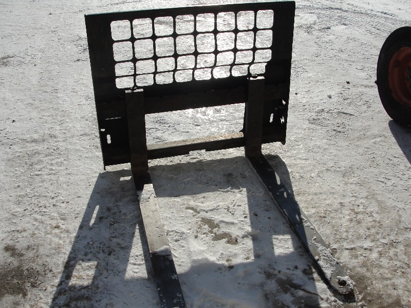 48 Bobcat Brand Pallet Forks