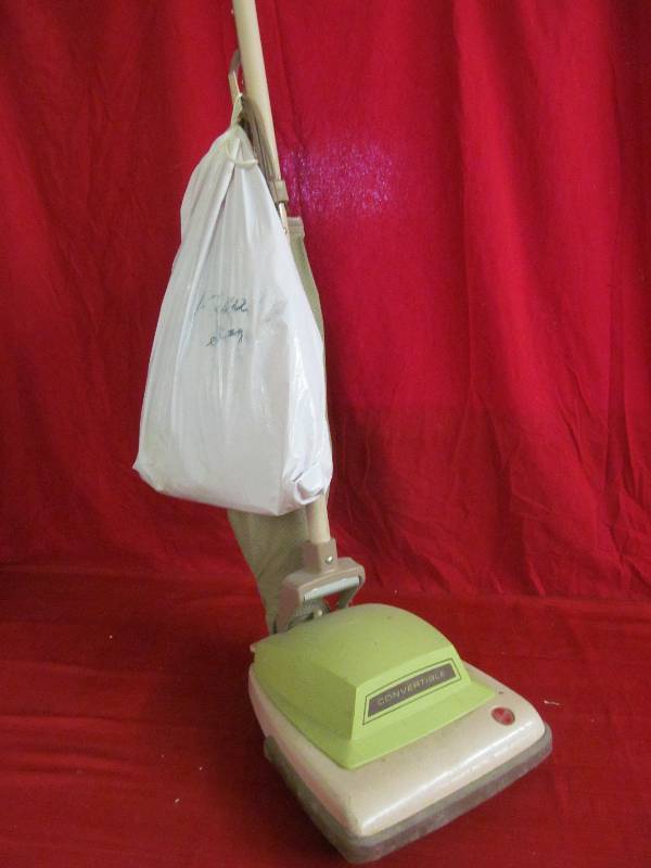 Hoover vacuum