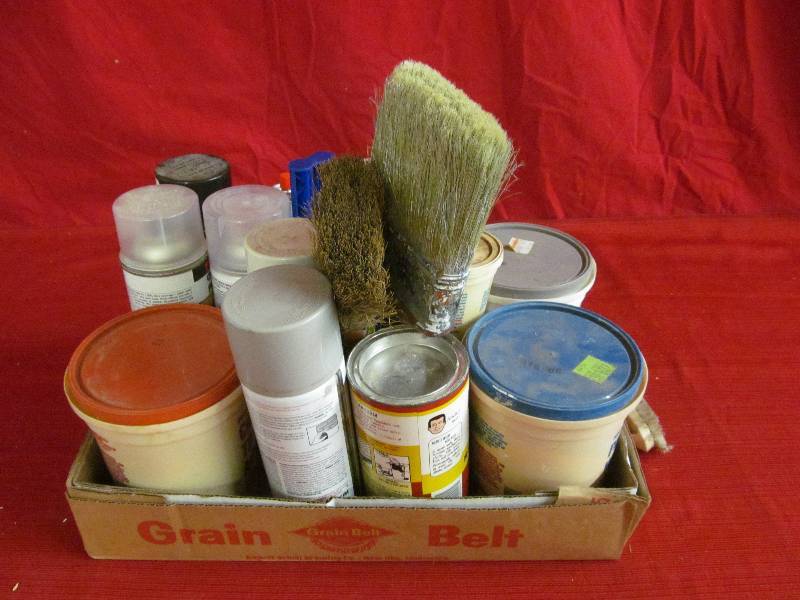 spray paint, plaster filler concrete plug