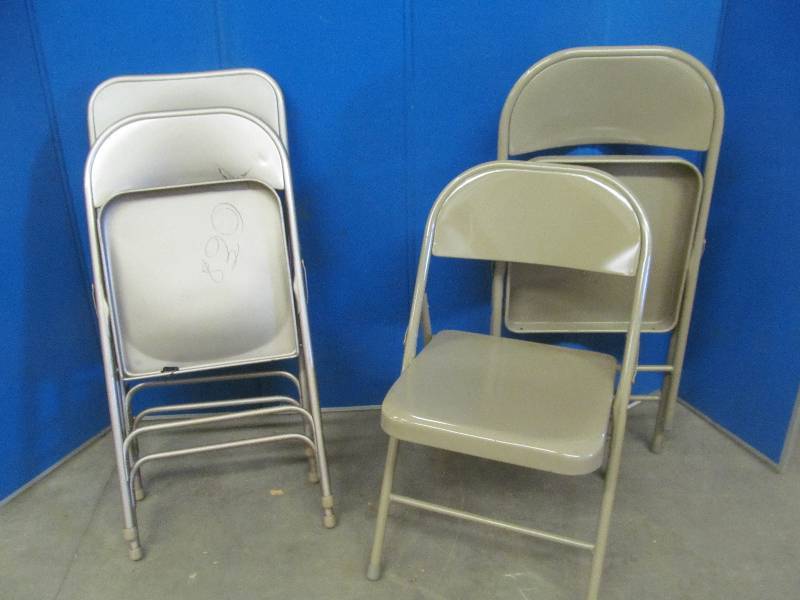 folding chairs