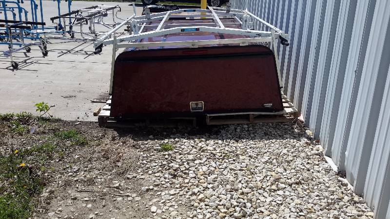 lot 97 image: Truck Utility Topper for a 2004 Ford F350