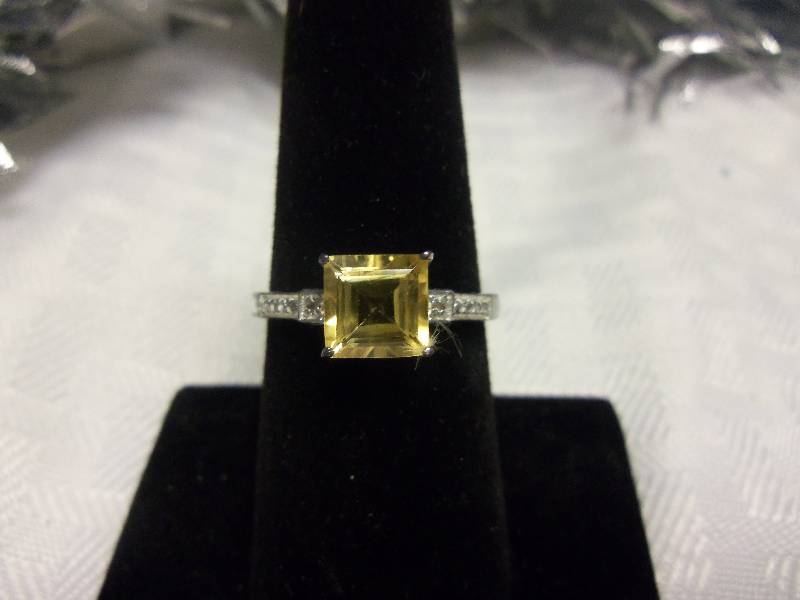 December Jewelry Sale