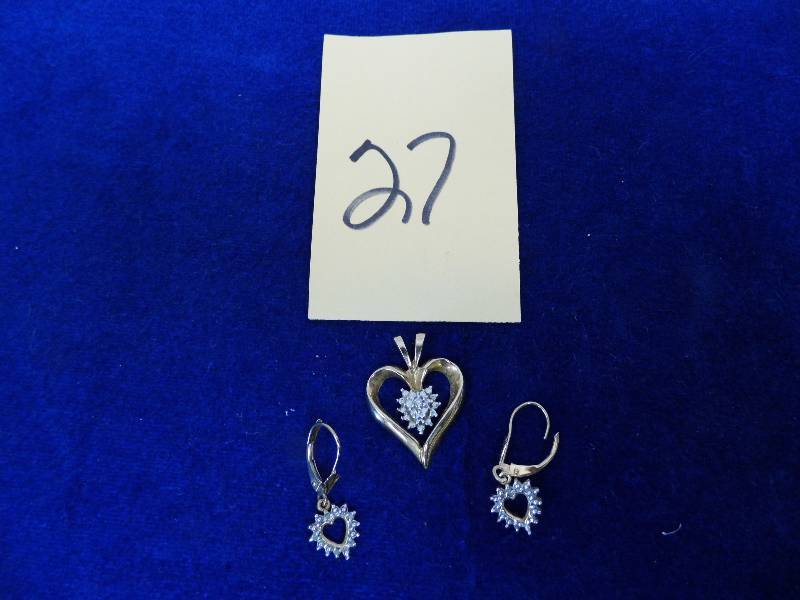 Pendant 10K Earrings