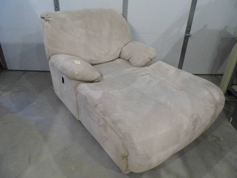 Chaise Recliner