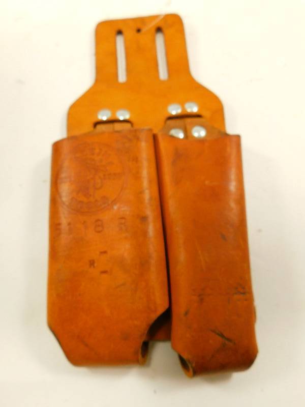 lot 62 image: Leather Tool Belt Add-on Holders