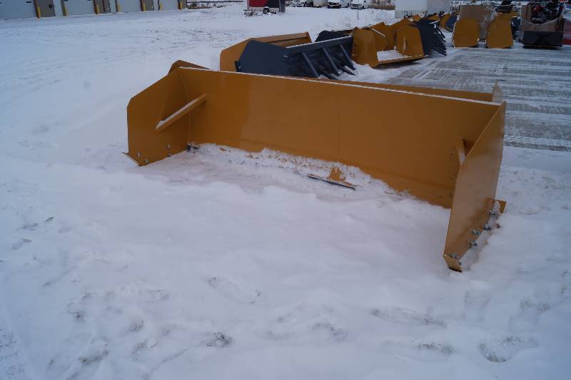 10 Snow Pusher