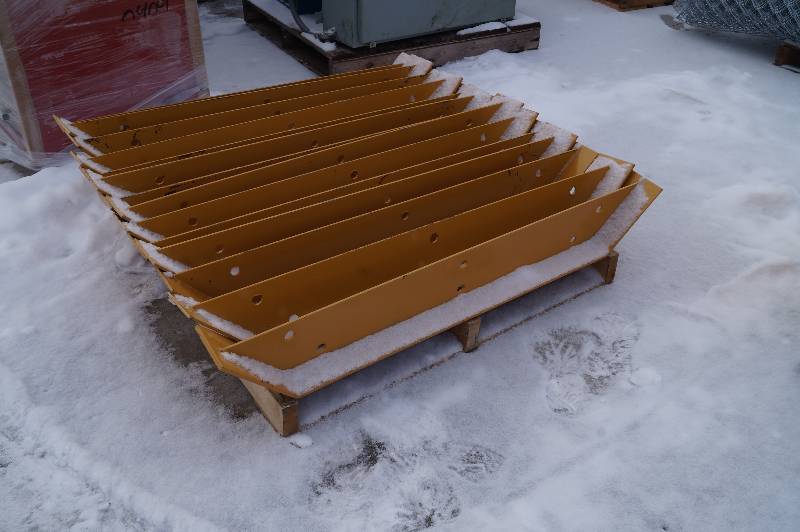 Shoes for Snow Pushers