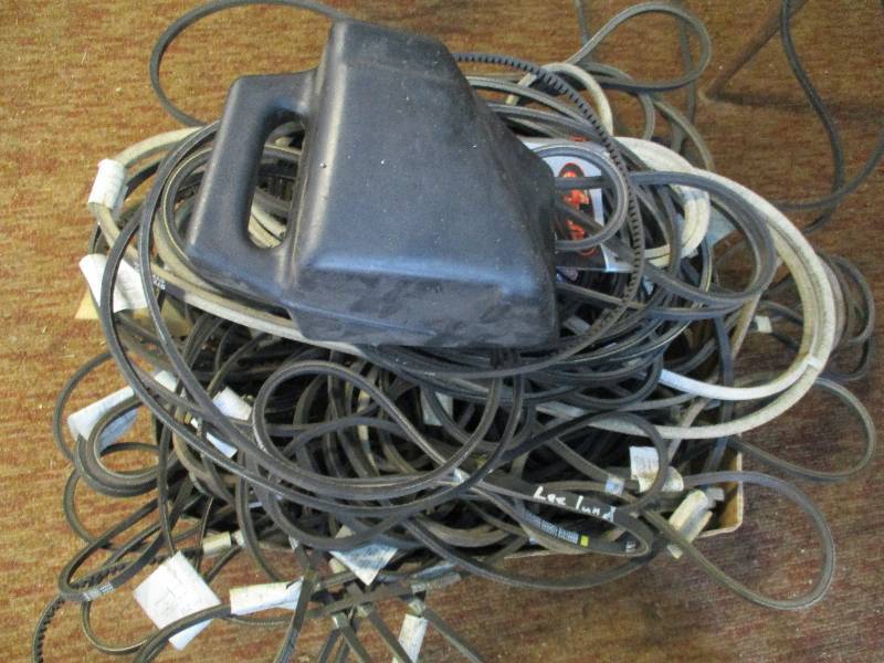 lot 24 image: Lawnmower & Snowblower Belts