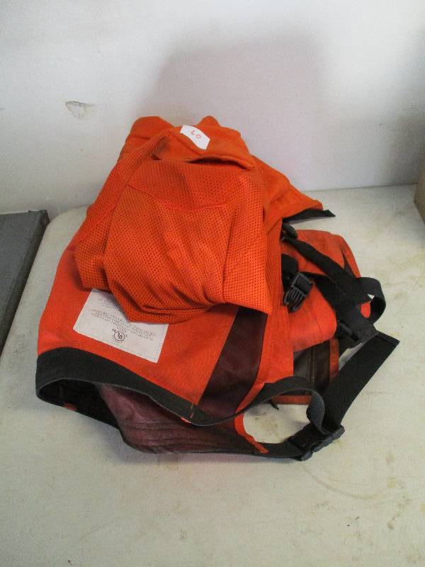 lot 60 image: Orange Stihl Clothing
