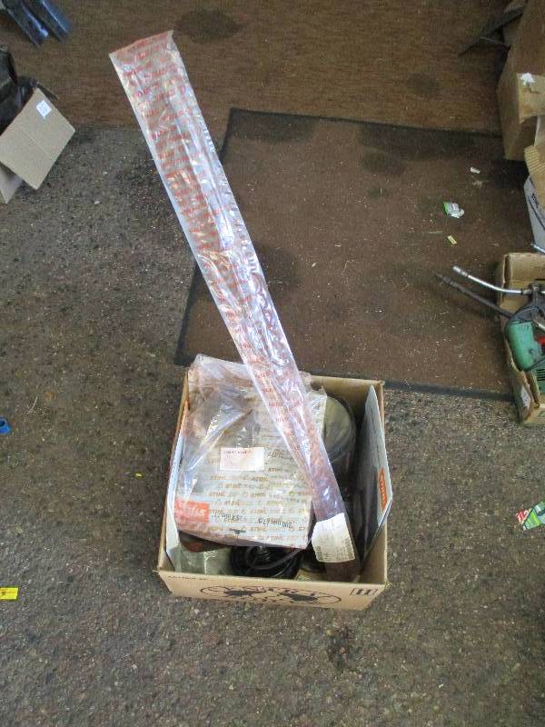 lot 73 image: Weed Eater Accessories and Spot Light