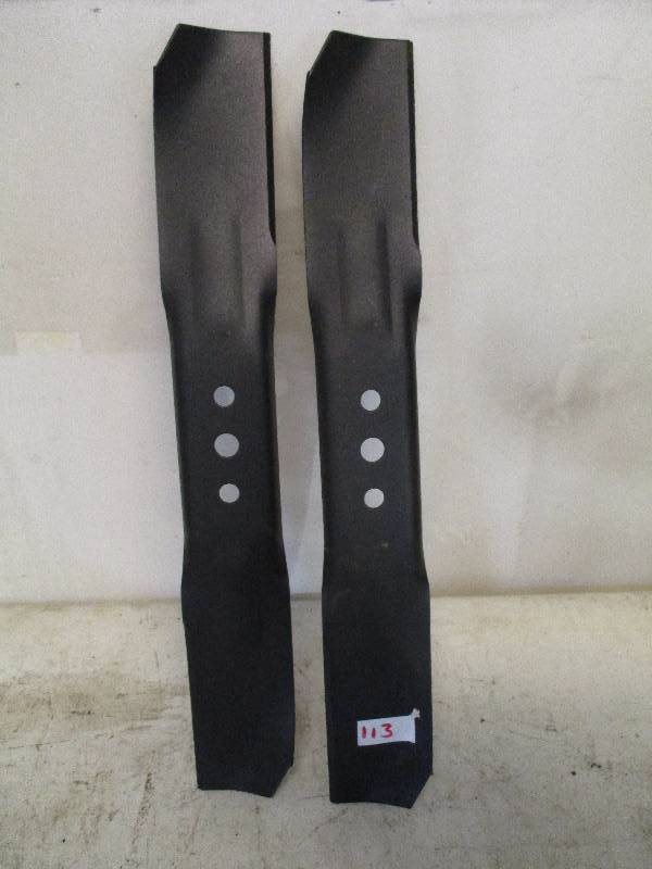 lot 113 image: Mower Blades