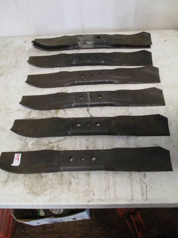 lot 115 image: Mower Blades