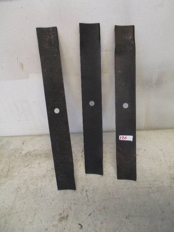 lot 120 image: Mower Blades